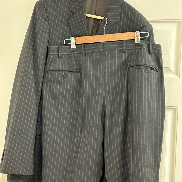 Armani Collezioni Grey Pinstripe Suit - Picture 12 of 16